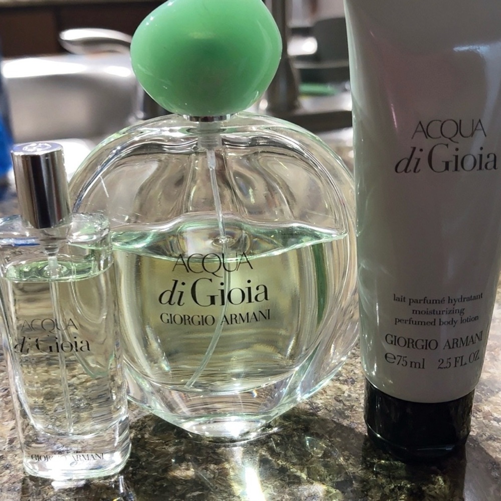 Acqua di Gioia used 3.4 oz, mini & lotion